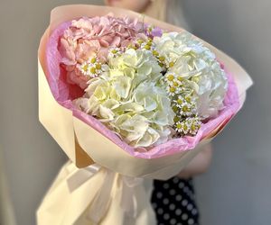 Букет «Облачко» с гортензией и ромашкой S 🌸